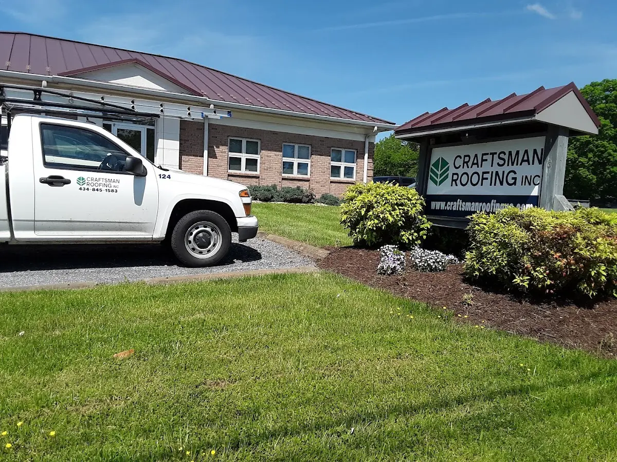 Quality Ice Dam Removal by experienced craftsmen in Brierwood